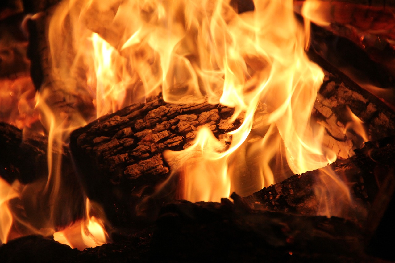 Expert Fireplace Cleaning in Addison, TX Professional Fireplace Cleaning Services In Addison Texas